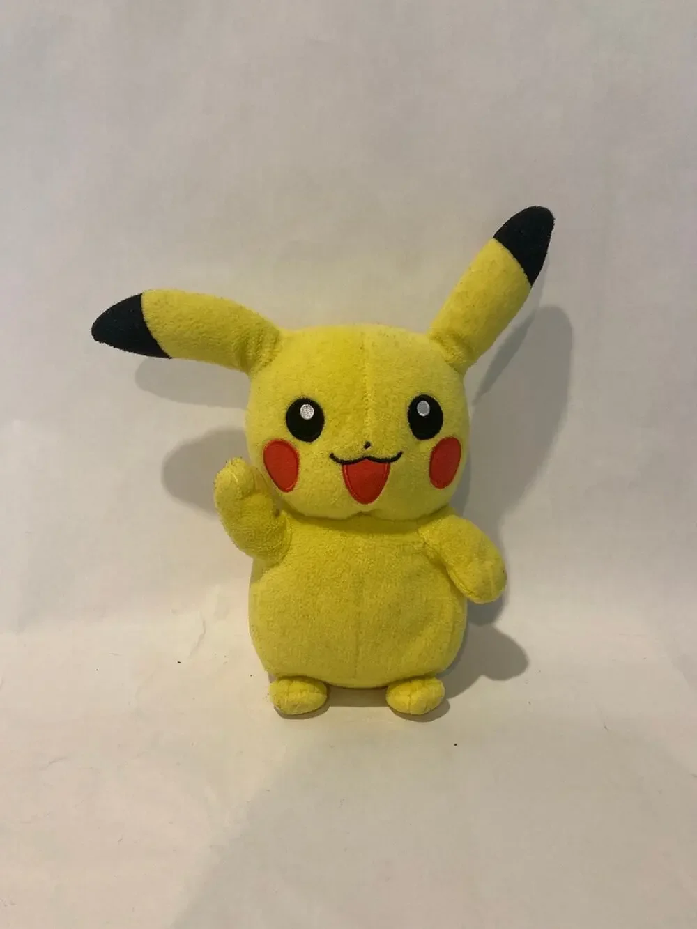 Tomy Pokémon Pikachu Plush
